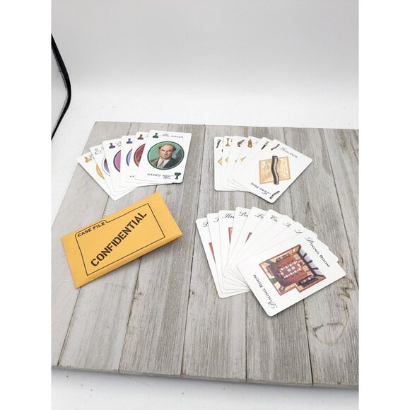 1996 Clue Board Game Replacement Parts Cards Weapons Suspects Rooms - Picture 1 of 9